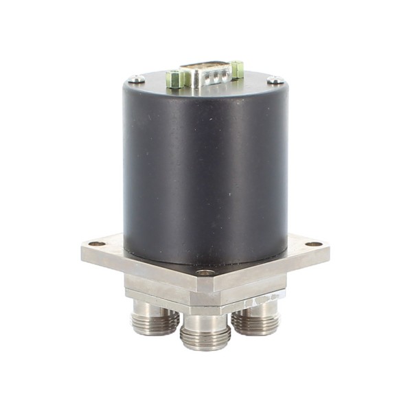 Relcomm-Übertragungsrelais mit Standard-N-Anschlüssen